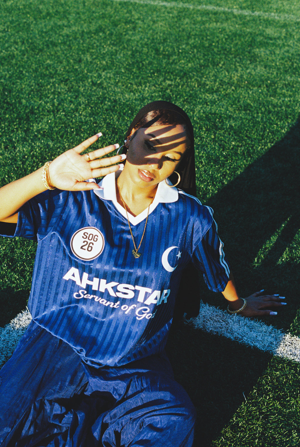 AHKSTAR COLLARD STRIPED SOCCER JERSEY