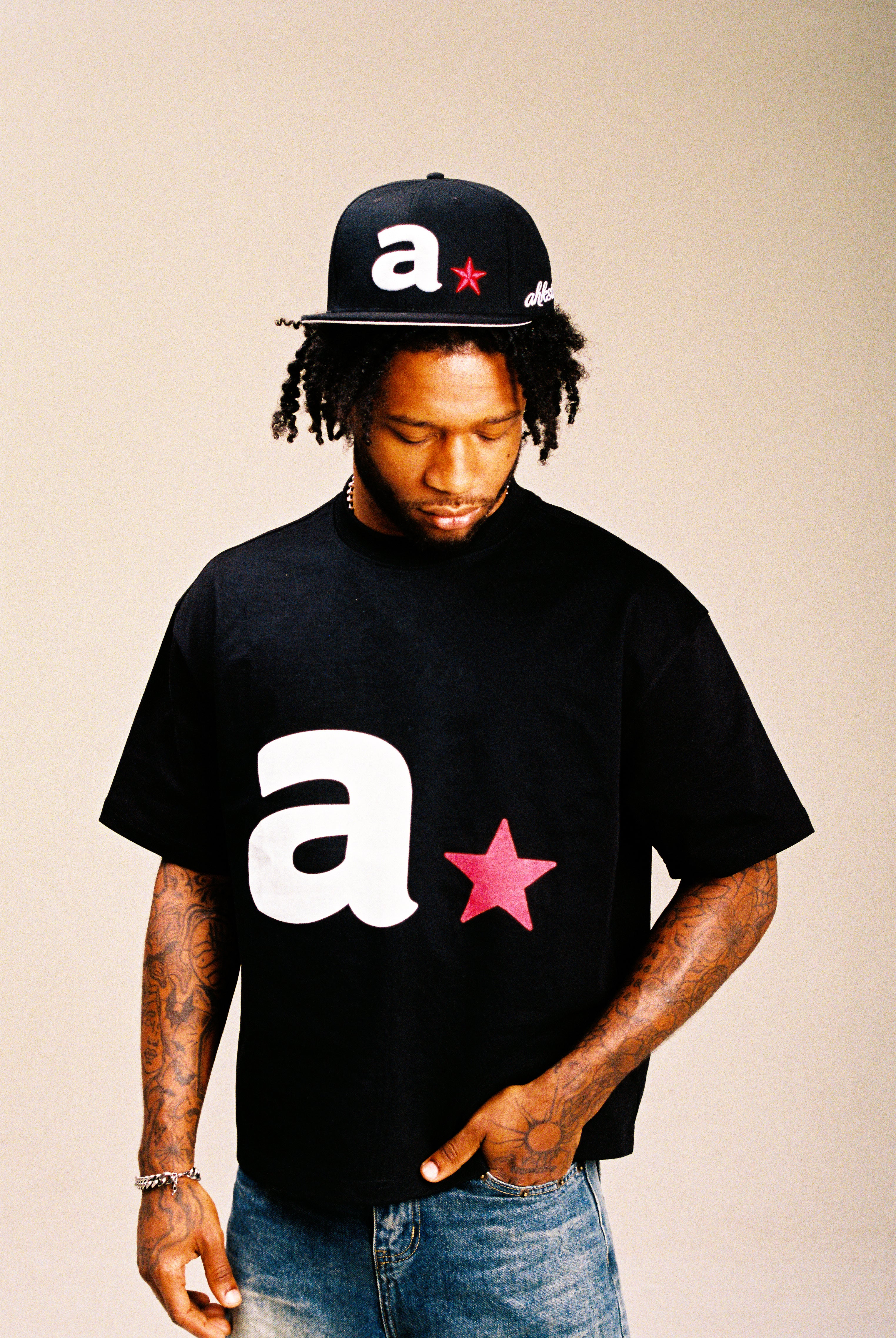 A STAR LOGO TEE