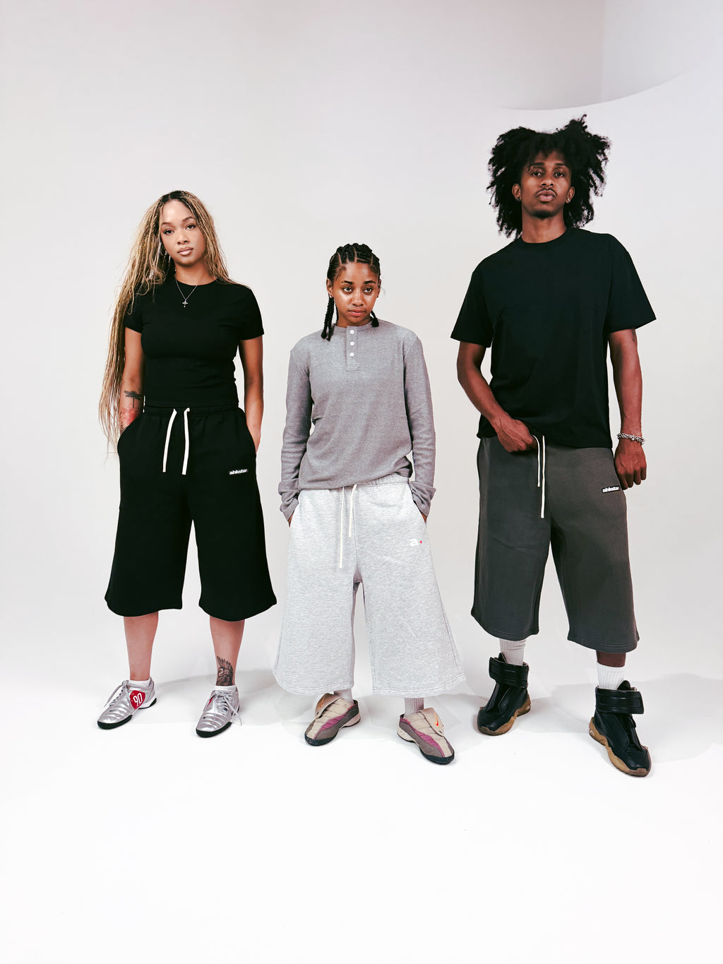 AHKSTAR ESSENTIAL CAPRI SWEATPANTS